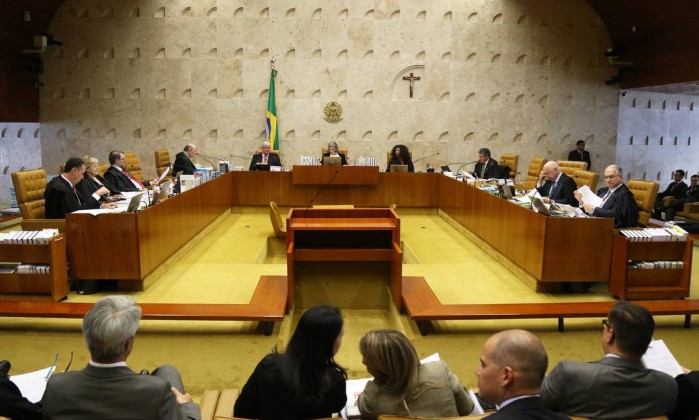 PRESO POR TR�FICO TEM DIREITO A LIBERDADE PROVIS�RIA